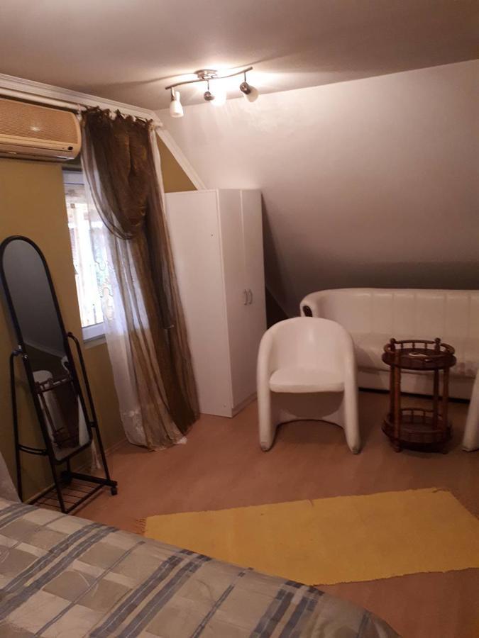 סרמסקה מיטרוביקה B&B Beli Andjeo מראה חיצוני תמונה