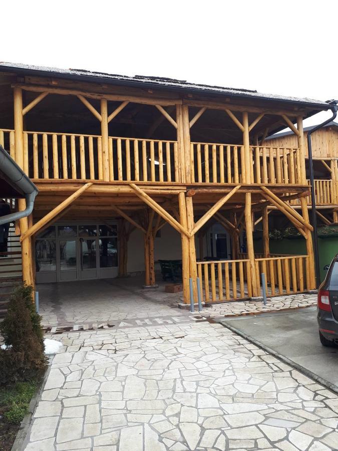 סרמסקה מיטרוביקה B&B Beli Andjeo מראה חיצוני תמונה